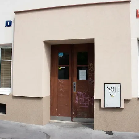 Apartamento U Garazi 2